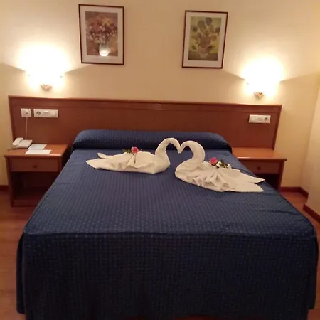 Hotel Pena De Arcos